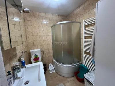 Caransebes, Casa 4 Camere, Zona Pipirig - foto 12