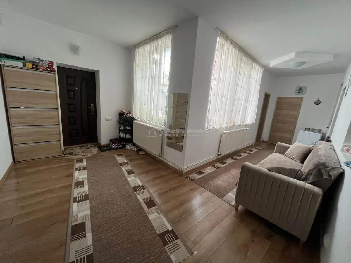 Caransebes, Casa 4 Camere, Zona Pipirig - foto 15