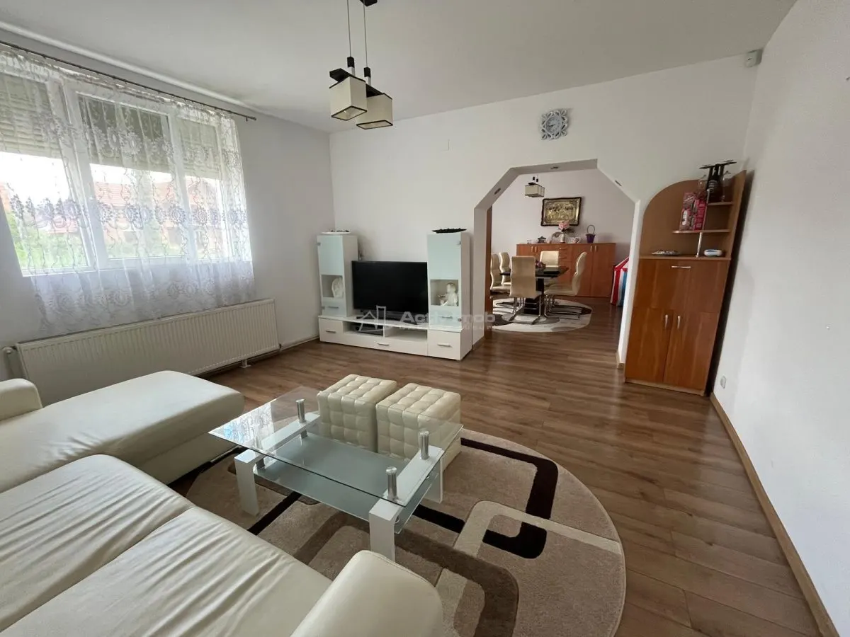 Caransebes, Casa 4 Camere, Zona Pipirig - foto 3