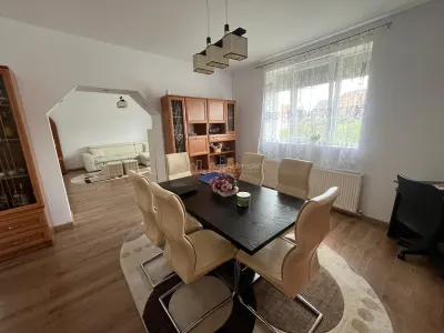 Caransebes, Casa 4 Camere, Zona Pipirig - foto 4