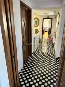 فيلا P+2 – 580 م² – 11 غرفة – ماتي فويفود – عمولة 0% - foto 8