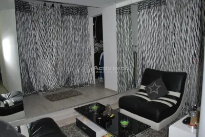 فيلا P+2 – 580 م² – 11 غرفة – ماتي فويفود – عمولة 0% - foto 9