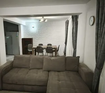 Casa moderna - Pipera Azur - 4 camere - 2 bai - 100mp - recent renovata - Voluntari