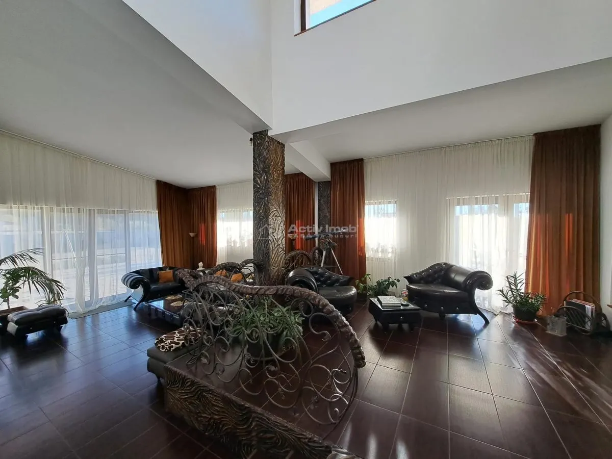 Luxury Villa with Swimming Pool - Buftea - 8 Bedrooms - 4 Bathrooms - 620sqm - 2500sqm Plot - foto 4