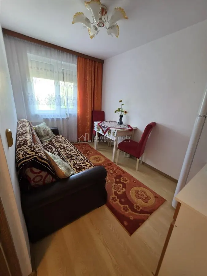 3 camere, etaj 3 din 4, mobilat-utilat, Aleea Scolilor Micro 14 - foto 5
