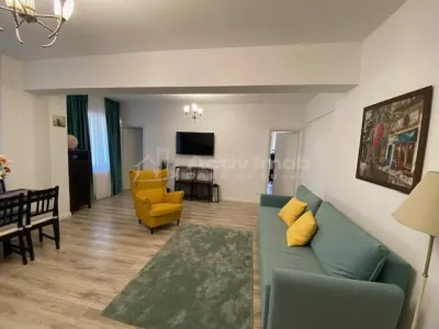 3 camere cartier Damaroaia, spatios COMISION 0 la vanzare - foto 5