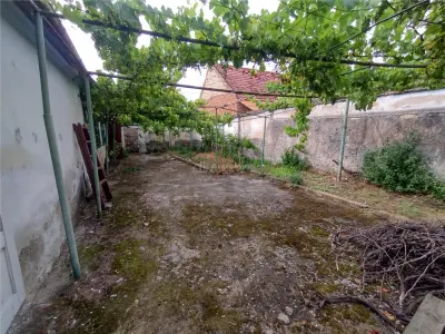 Socol | Casa 7 Camere | Parter + Pod | 546MP Teren - foto 11
