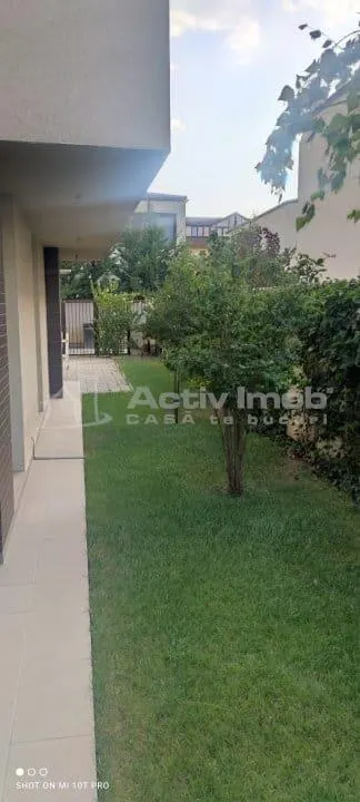Villa Moderne - Otopeni - 5 Chambres - 3 Salles de Bain - 140m² - 270m² Terrain - foto 14