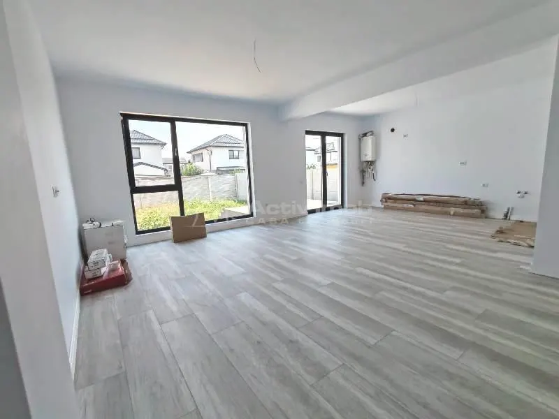 Casa individuala- Vila - Prelungirea Ghencea-Margelelor - 292000E TVA INCLUS - 430 mp teren - dormitor pe parter - baie matrimoniala - Comision 0 ! - foto 5