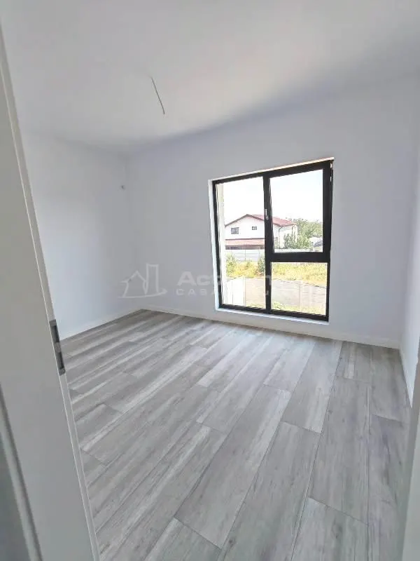 Casa individuala- Vila - Prelungirea Ghencea-Margelelor - 292000E TVA INCLUS - 430 mp teren - dormitor pe parter - baie matrimoniala - Comision 0 ! - foto 8
