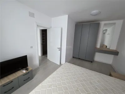 Villa Moderne Townhouse – Otopeni – 5 Chambres – 3 Salles de bain – 160 sqm - foto 9
