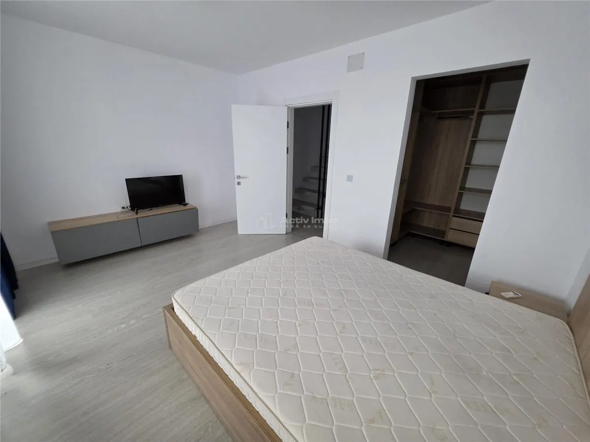 Villa Townhouse Moderne – Otopeni – 5 Chambres – 3 Salles de Bain – 159m² - foto 12