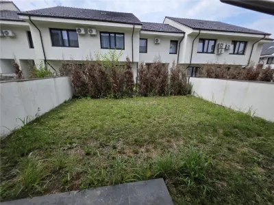 Villa Townhouse Moderne – Otopeni – 5 Chambres – 3 Salles de Bain – 159m² - foto 18