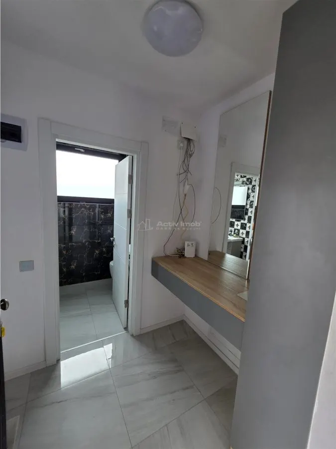 Villa Townhouse Moderne – Otopeni – 5 Chambres – 3 Salles de Bain – 159m² - foto 25