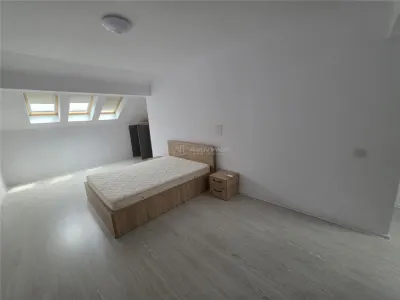 Villa Townhouse Moderne – Otopeni – 5 Chambres – 3 Salles de Bain – 159m² - foto 8