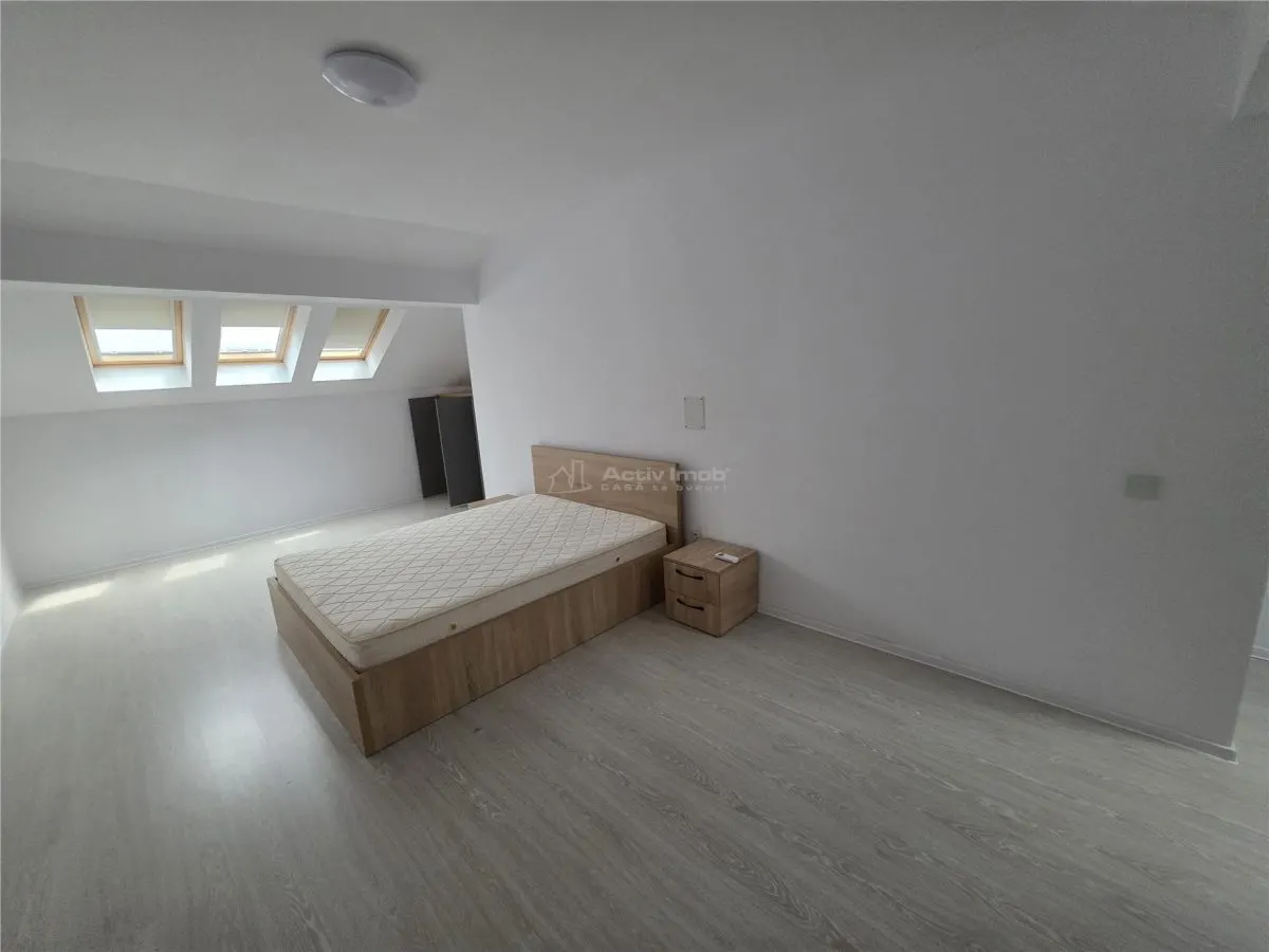 Villa Townhouse Moderne – Otopeni – 5 Chambres – 3 Salles de Bain – 159m² - foto 8