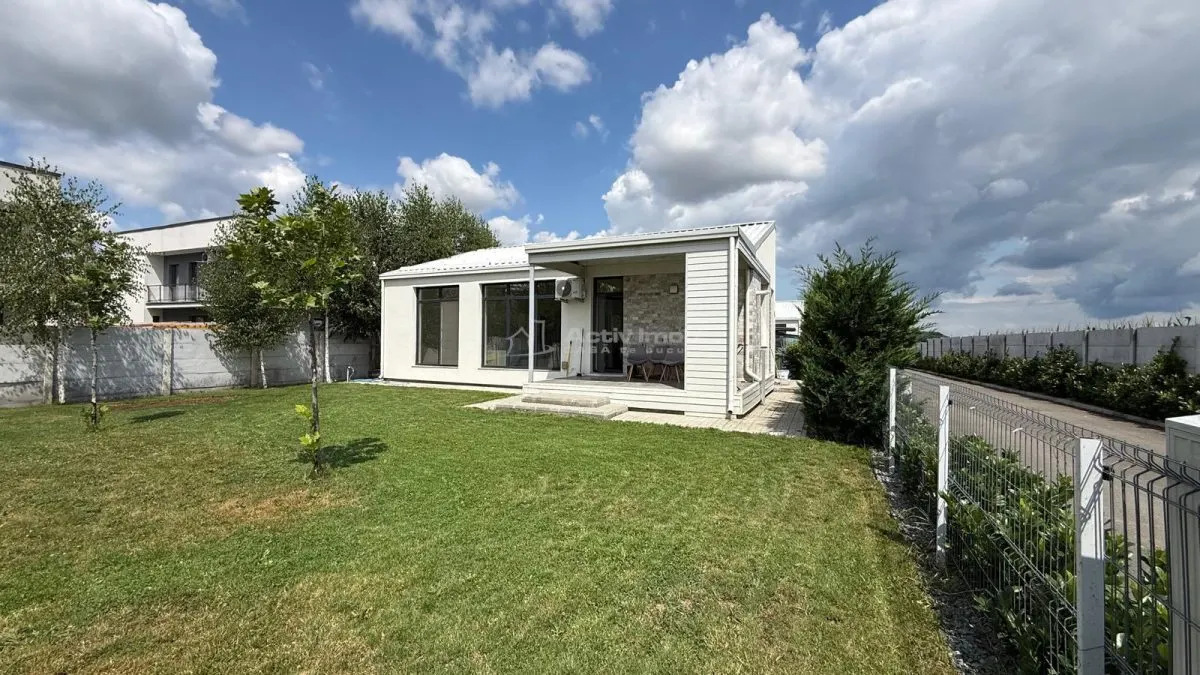 Casa parter moderna - Ostratu - 4 camere - 2 bai - 90mp - 390mp curte - foto 17