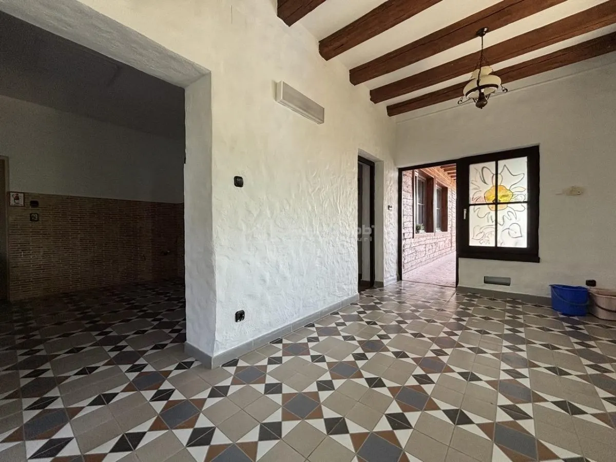 Proprietate de patrimoniu pe malul lacului Paleu - Teren 2.300 mp - piscina - Coliba lui Horea – casa istorica din secolul XVIII - foto 9