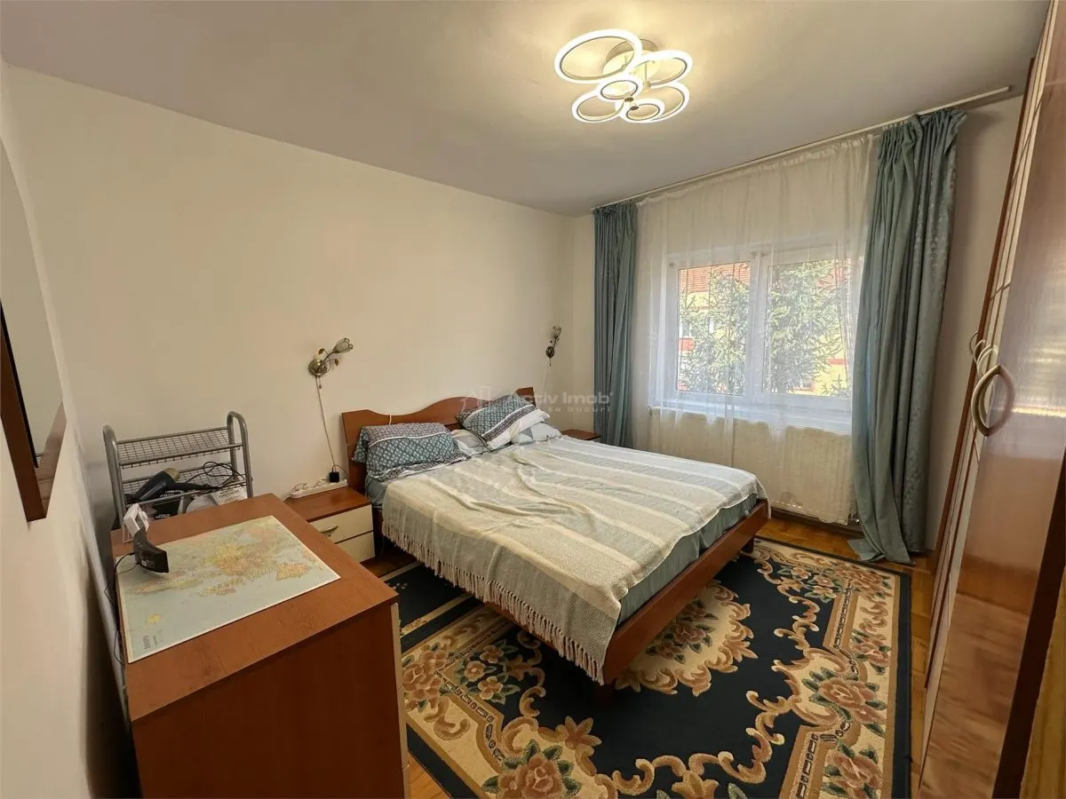 Resita, Appartement 3 Chambres, Confort Amélioré, Centre, Zone Place Sud - foto 5