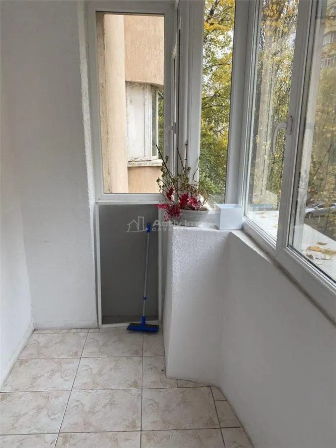 3 camere de inchiriat - decomandat - Timpuri Noi – Nerva Traian - foto 8