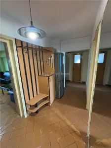 3 camere - 2 bai - Decebal - Alba Iulia - foto 9