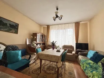 Casa cocheta pe un singur nivel, cu garaj si terasa – zona Cantemir - foto 2