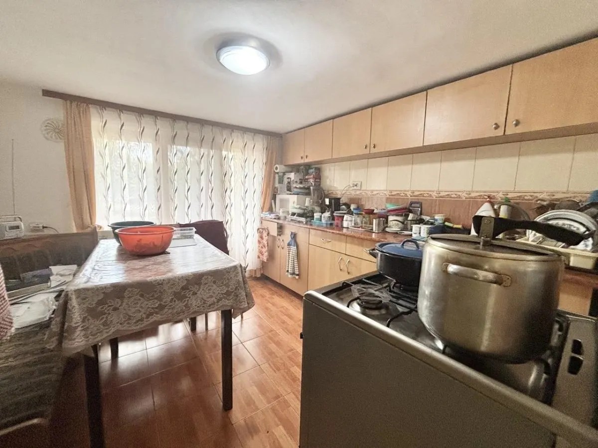 Casa cocheta pe un singur nivel, cu garaj si terasa – zona Cantemir - foto 6