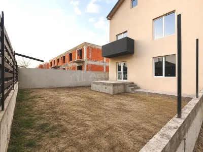 Vanzare Casa - Prelungirea Ghencea - Margelelor - 145000E tva inclus - Comision 0 ! - Bucuresti