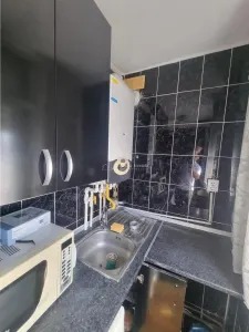Apartament 3 cam decomandat , doua bai-doua balcoane zona 800 1Mai - foto 6