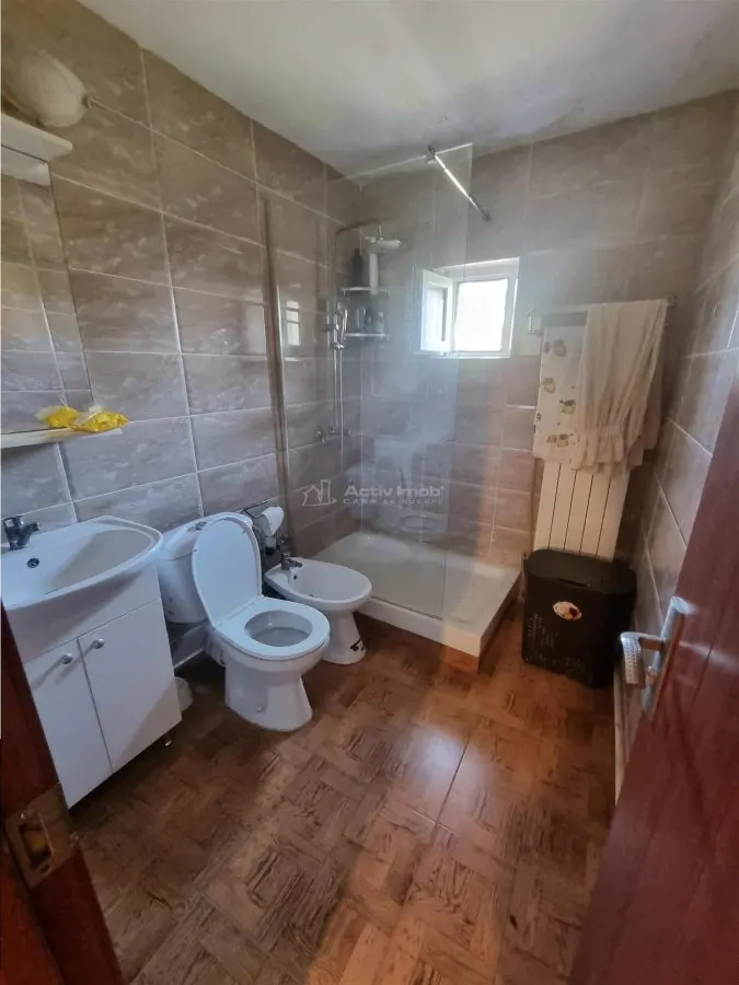 Apartament 3 cam decomandat , doua bai-doua balcoane zona 800 1Mai - foto 8