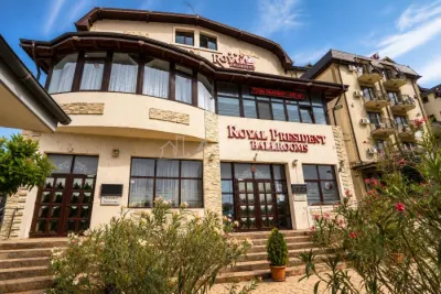 De vanzare – Cladire comerciala - Pensiune – Restaurant – Ballroom – Rahova – Alexandriei – Leroy Merlin – 1850000E – Afacere la cheie – Comision 0 ! - Bucuresti