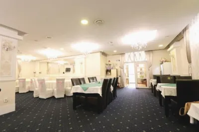 De vanzare – Cladire comerciala - Pensiune – Restaurant – Ballroom – Rahova – Alexandriei – Leroy Merlin – 1850000E – Afacere la cheie – Comision 0 ! - foto 17