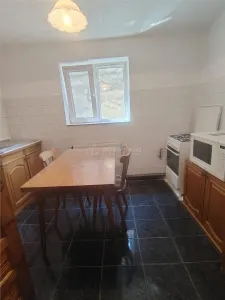 Etaj + Mansarda de vanzare | Targoviste - Zona Inspectoratului Scolar | 90 mp + Mansarda | Pret Excelent - foto 5