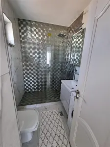 Apartament tip penthouse 2 camere si terasa proprie - foto 11