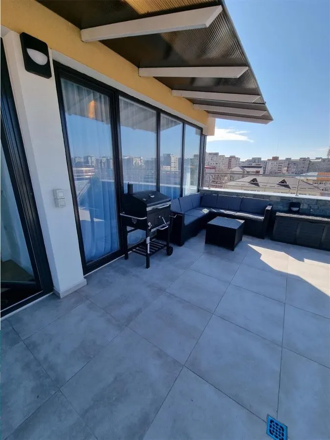 Apartament tip penthouse 2 camere si terasa proprie - foto 17