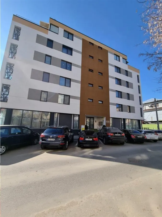 Apartament tip penthouse 2 camere si terasa proprie - foto 7