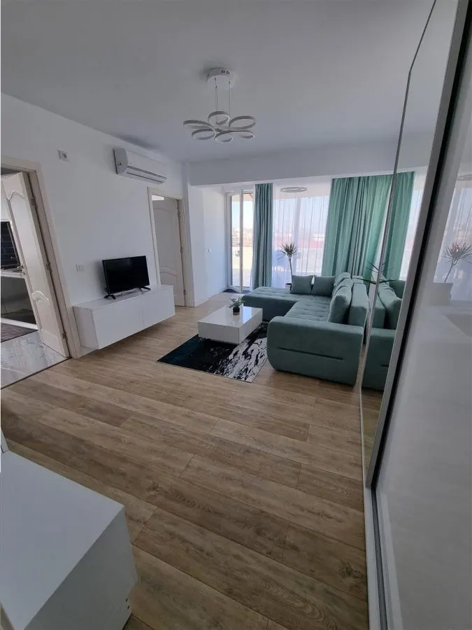 Apartament tip penthouse 2 camere si terasa proprie - foto 10