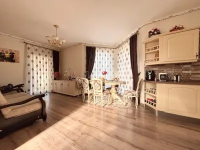 Casa cocheta de vanzare in Sanmartin – confort - stil si relaxare intr-un singur loc - foto 3