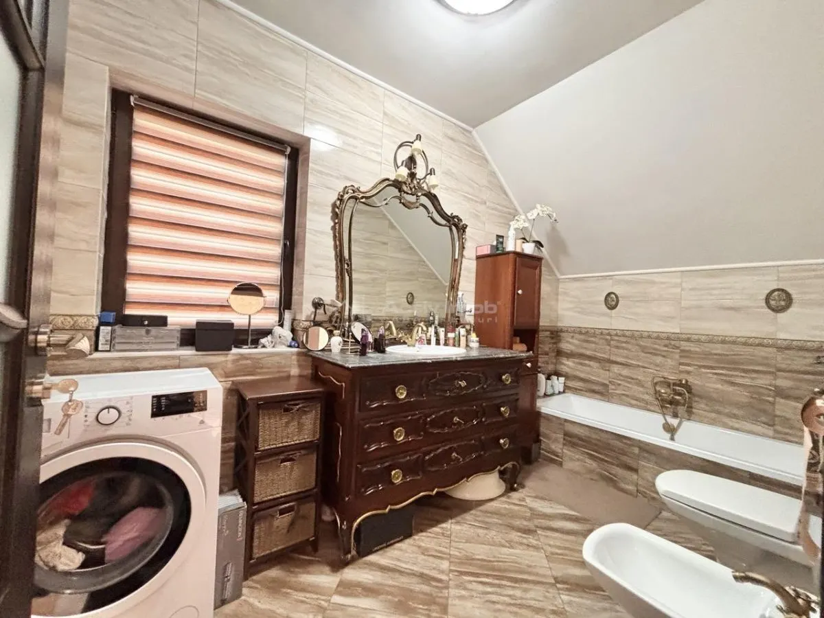 Casa cocheta de vanzare in Sanmartin – confort - stil si relaxare intr-un singur loc - foto 8