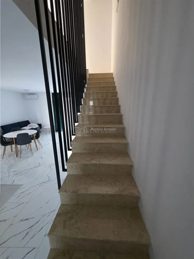 Villa Townhouse Moderne – Otopeni – 5 Chambres – 3 Salles de Bain – 159m² - foto 15