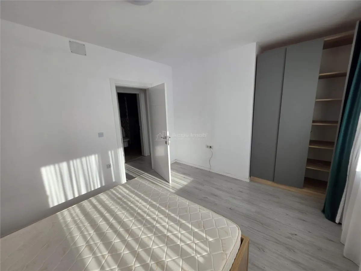 Villa Townhouse Moderne – Otopeni – 5 Chambres – 3 Salles de Bain – 159m² - foto 21
