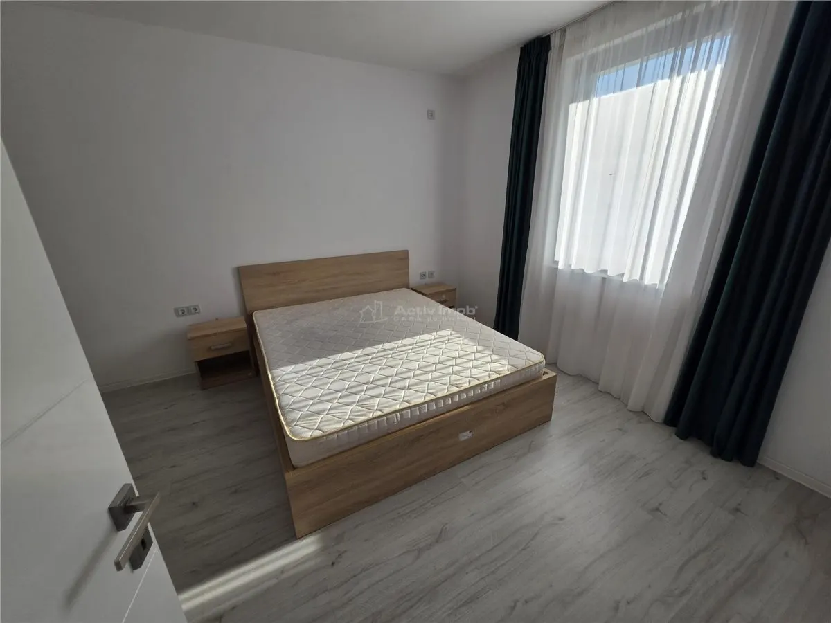 Villa Townhouse Moderne – Otopeni – 5 Chambres – 3 Salles de Bain – 159m² - foto 24
