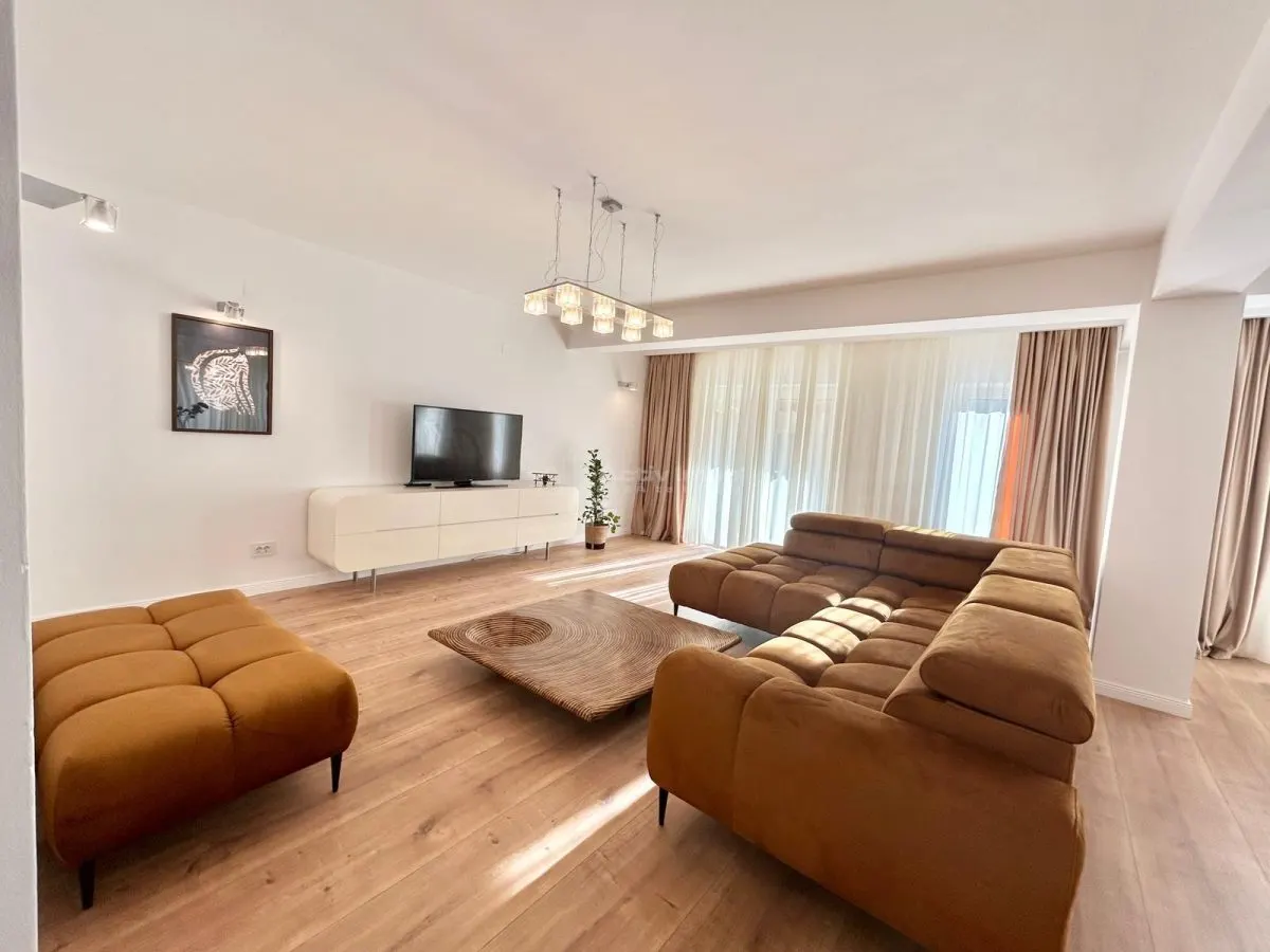 Casa duplex - Pipera Iancu Nicolae - 4 camere - 2 bai - 166mp - 178mp teren - foto 3