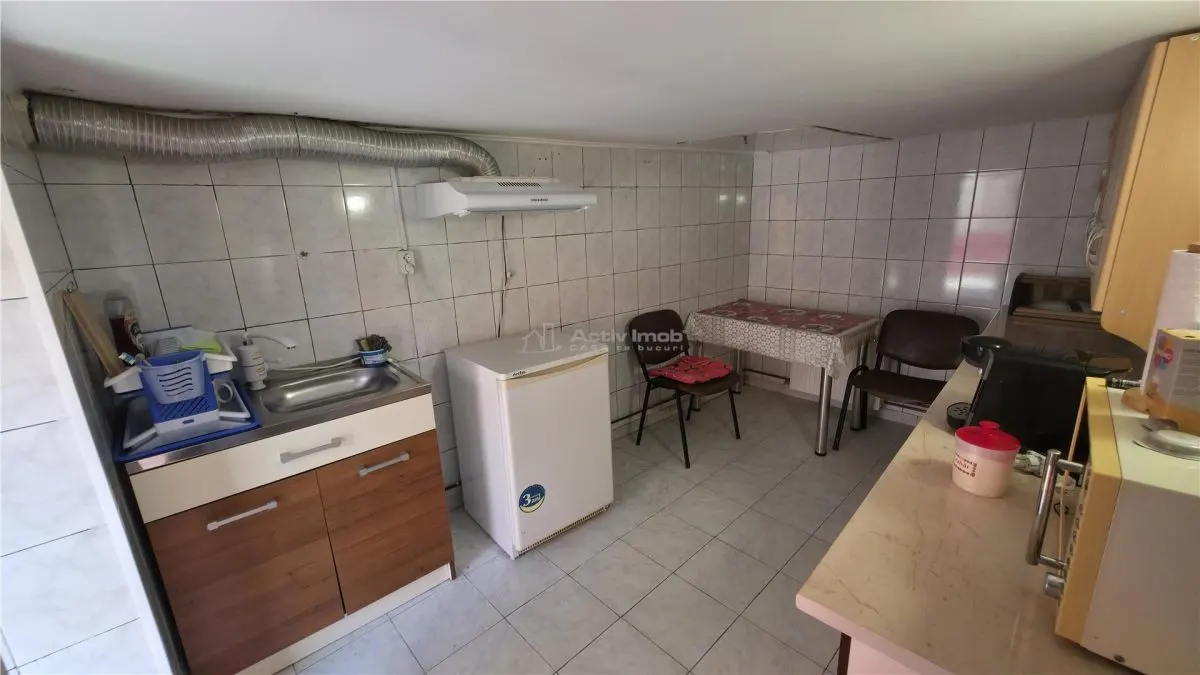 Oravita | Casa Rezidentiala | 7+ Camere | La Cheie | Posibilitate Credit - foto 18