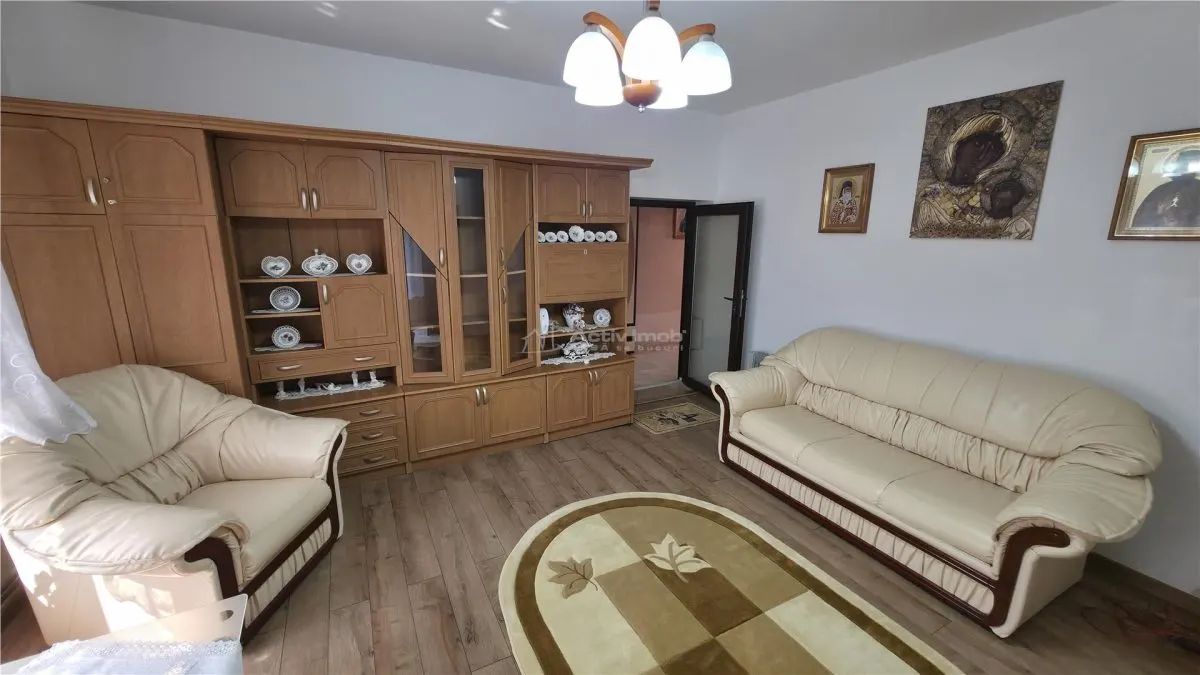 Oravita | Casa Rezidentiala | 7+ Camere | La Cheie | Posibilitate Credit - foto 7