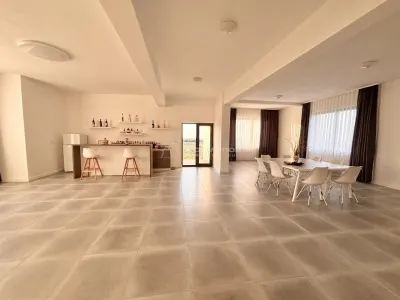 Vila impunatoare cu suprafete generoase - foto 4