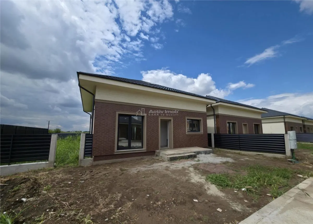 Detached Villa – Tunari – Ground + Mezzanine – 5 Bedrooms – 2 Bathrooms - foto 16
