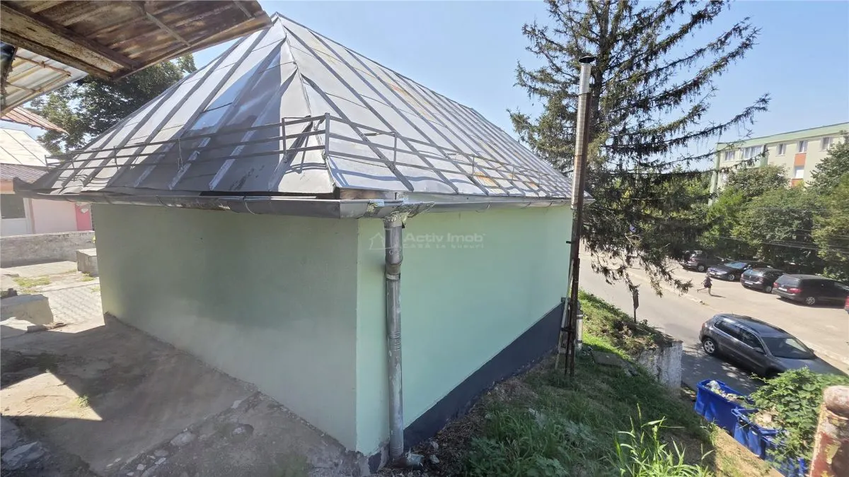 Oravita, Spatiu Comercial, Zona Piata, Usor Negociabil - foto 3