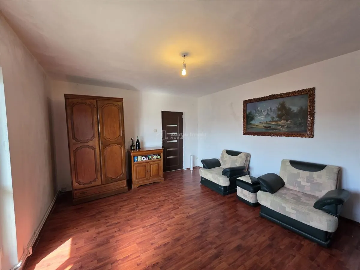 2 camere decomandat - Novaci - Sebastian - foto 2