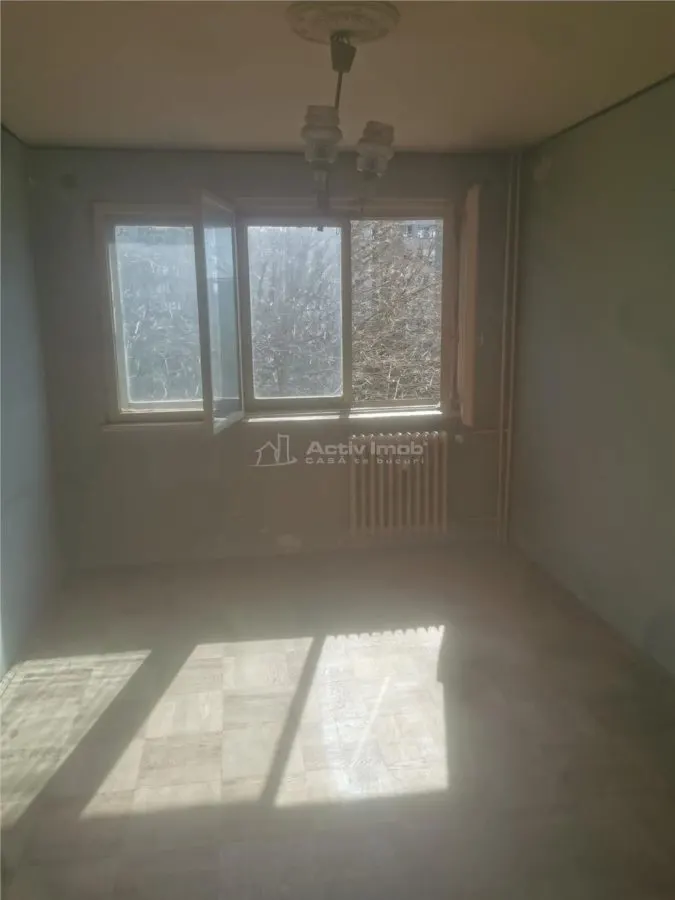 3 Camere, Decomandat, Al. Obregia - foto 3